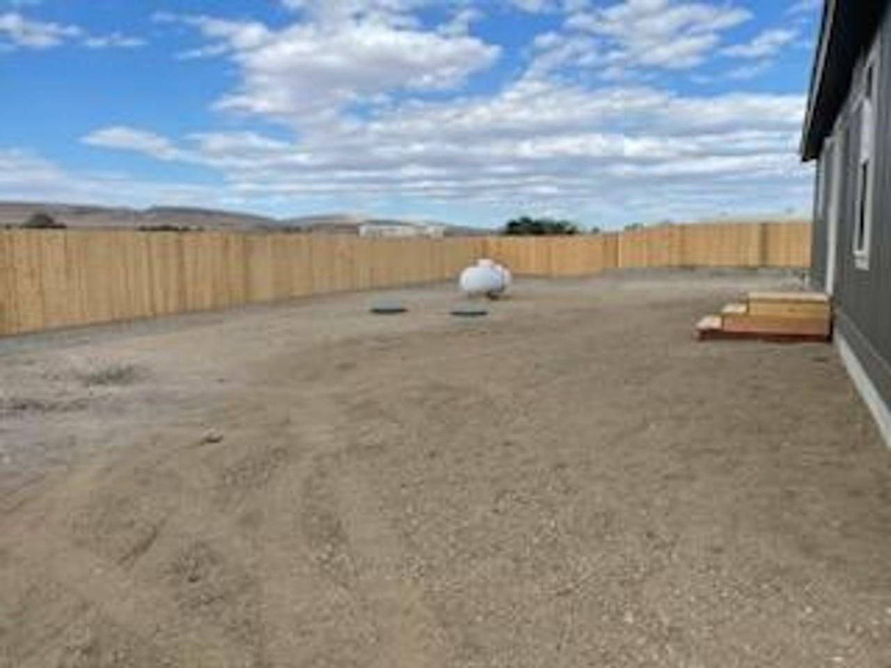 5400 Boyer Ln - Photo 3 of 11