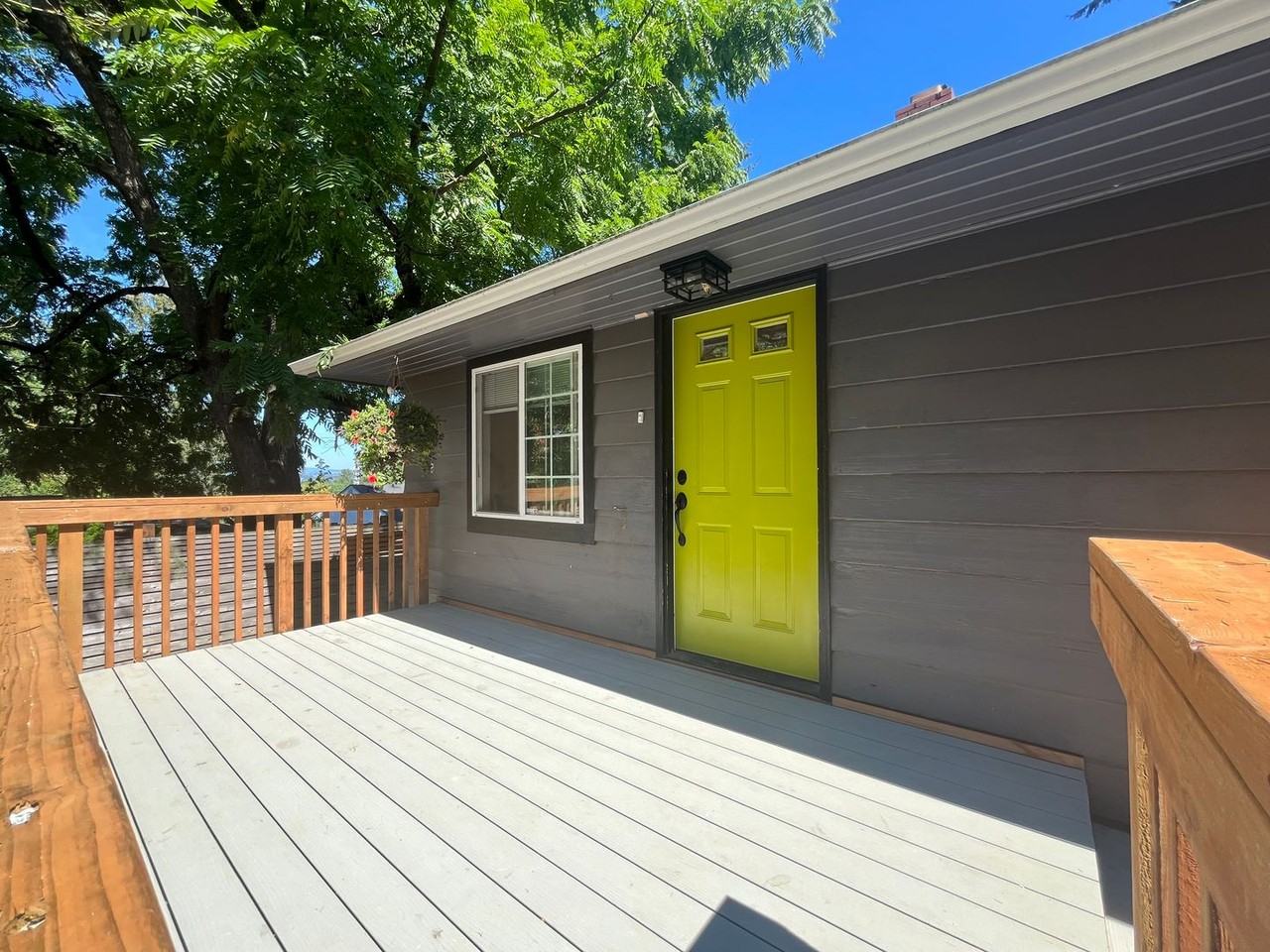 1254 Ne 162nd Ave - Photo 3 of 41