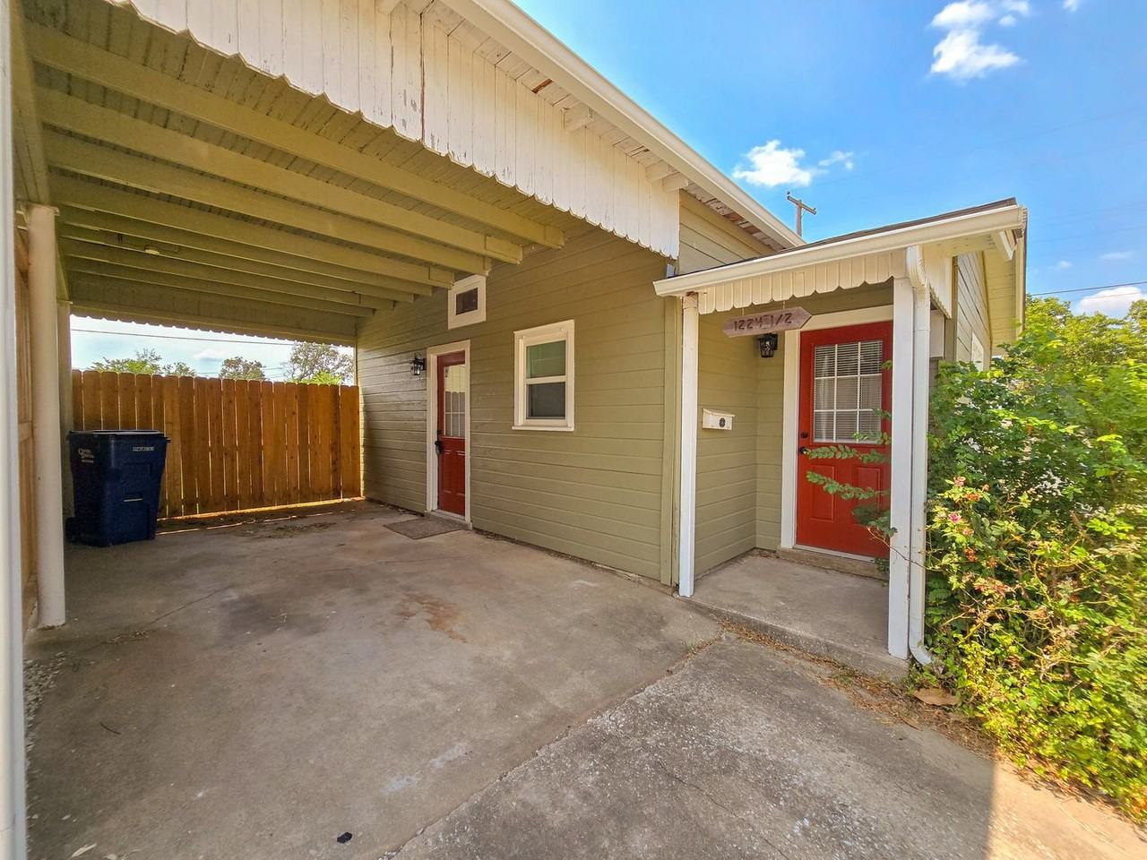 1224 N Market Ave - Photo 5 of 23