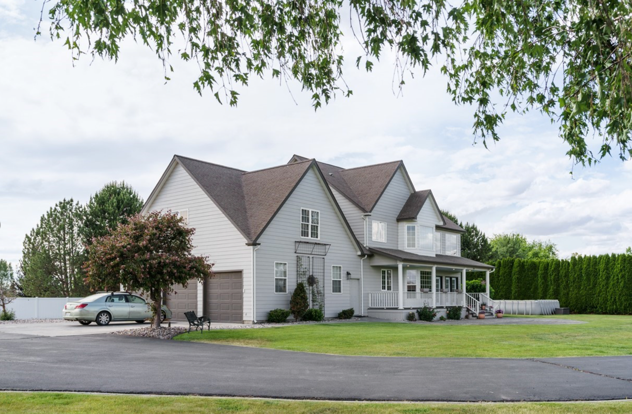 6522 Road K Ne - Photo 2 of 25