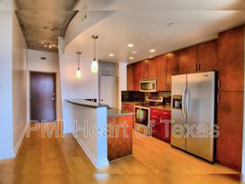360 Nueces St #913 - Photo 1 of 1