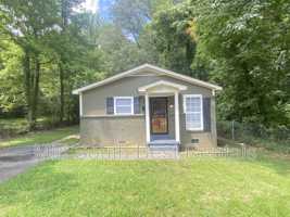 featured image of 822 Eyers Road