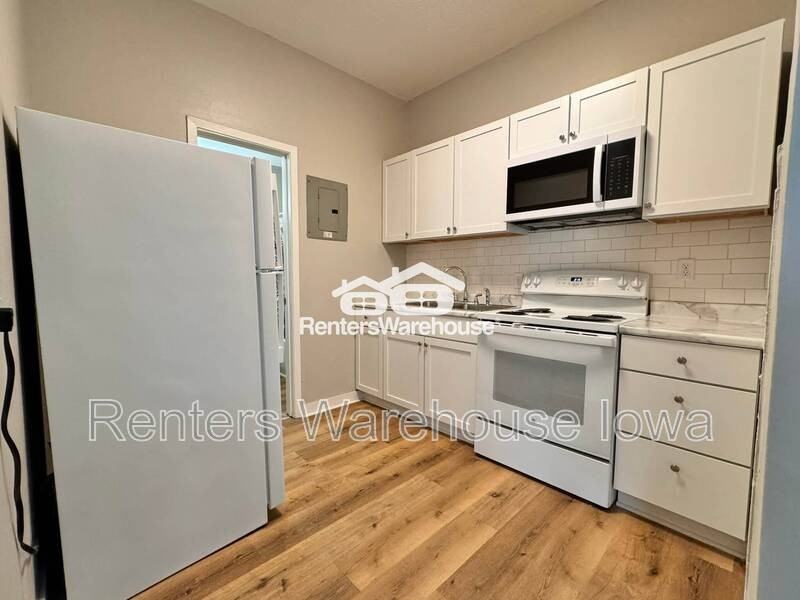1314 22nd St #1 - Photo 7 of 11