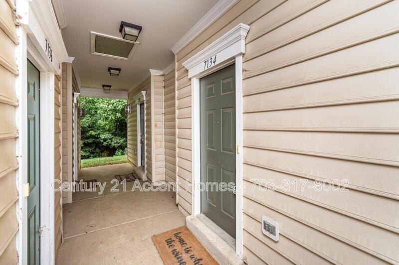 7134 Huntley Creek Pl - Photo 3 of 36