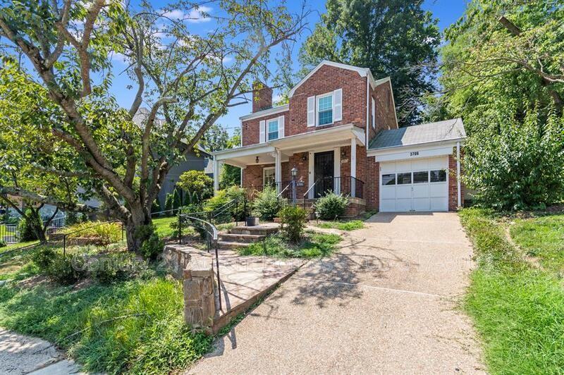 3706 25th St N - Photo 2 of 37