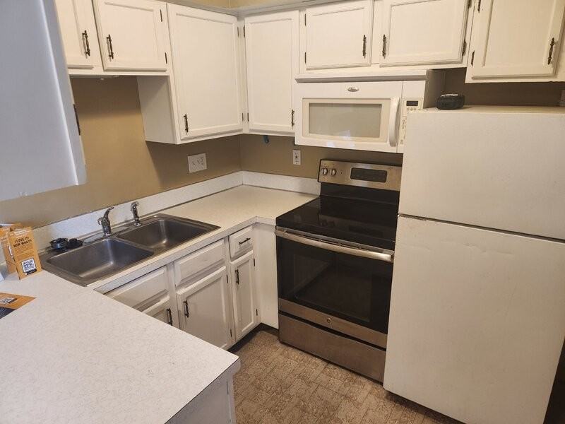 1008 Linden Dr - Photo 2 of 16