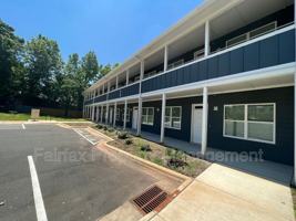 featured image of 518 Boone St #205
