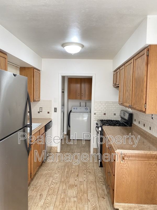 1686 Adams Ave - Photo 2 of 13