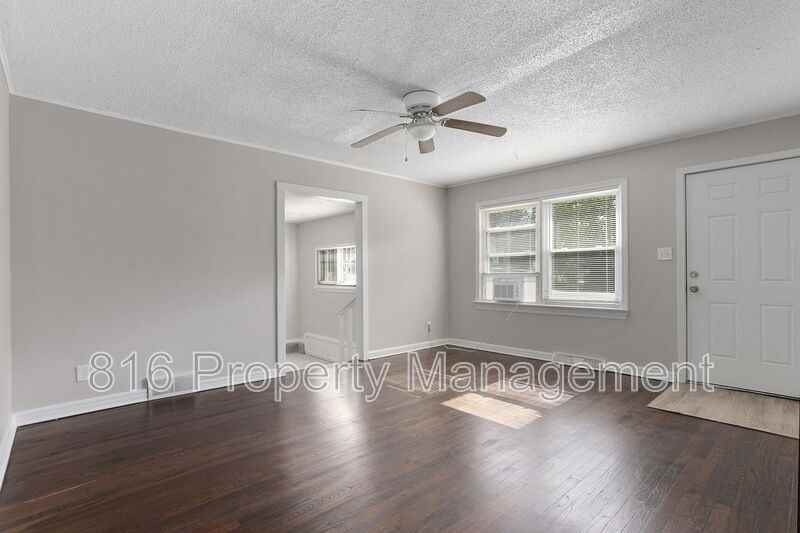 4004 Cleveland Ave - Photo 2 of 19
