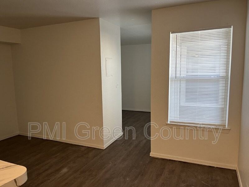 6639 S Victor Ave #G303 - Photo 3 of 22