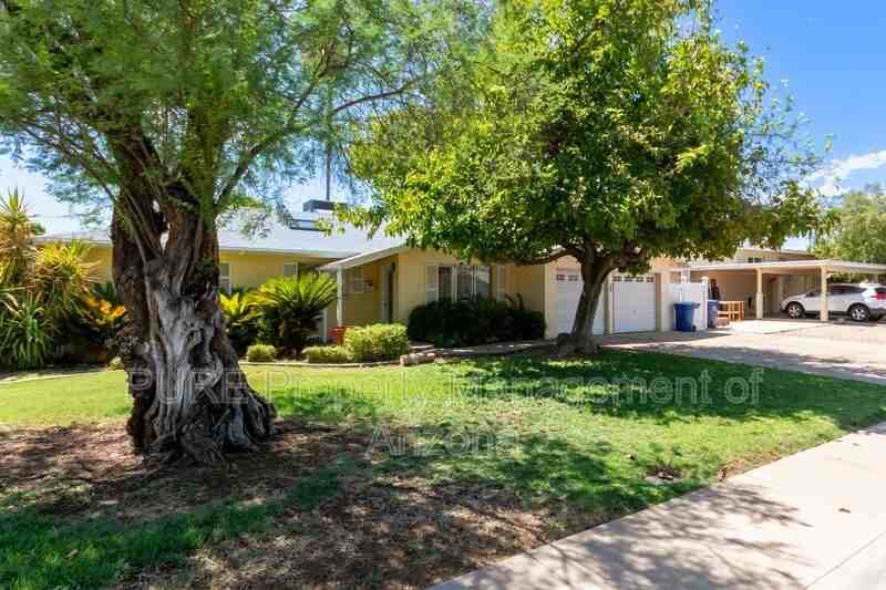 1113 E Broadmor Dr - Photo 2 of 21