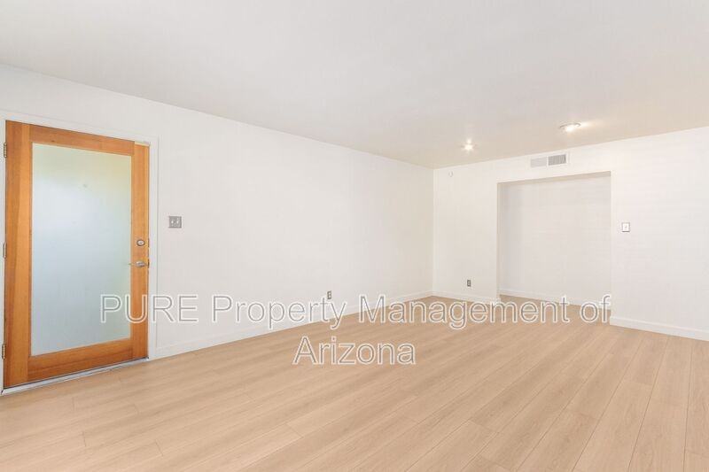 1113 E Broadmor Dr - Photo 3 of 21