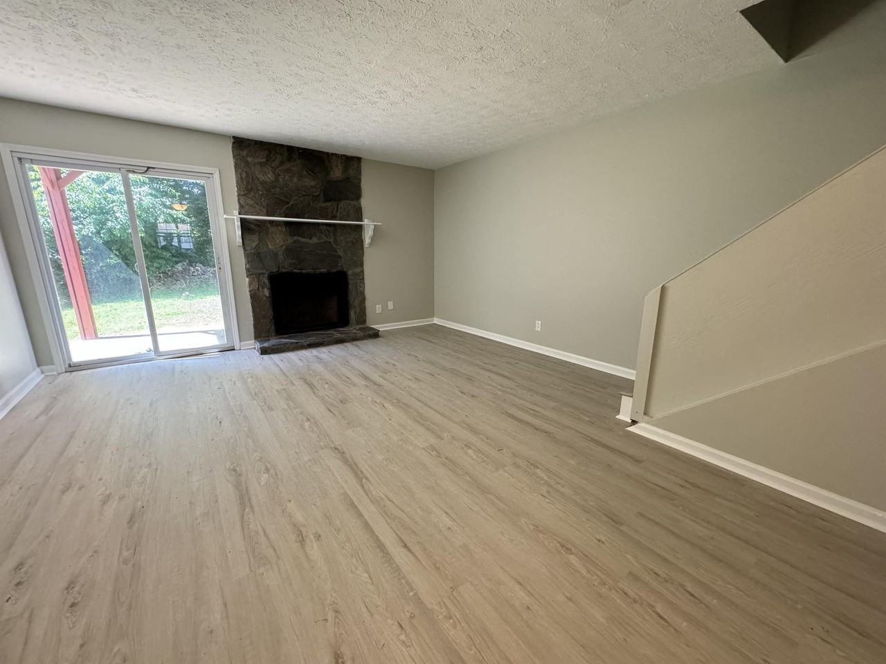 2502-A Hidden Cove Court - Photo 2 of 9