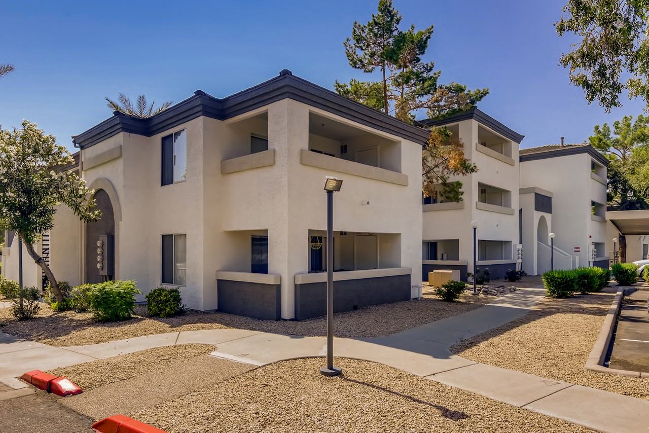 Pavilions at Arrowhead - Photo 6 of 50