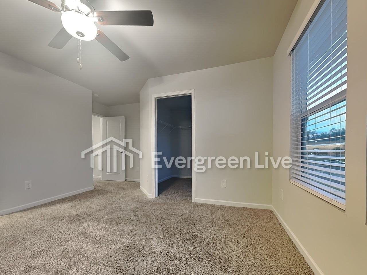 102 Village Green Dr Nw - Photo 6 of 11