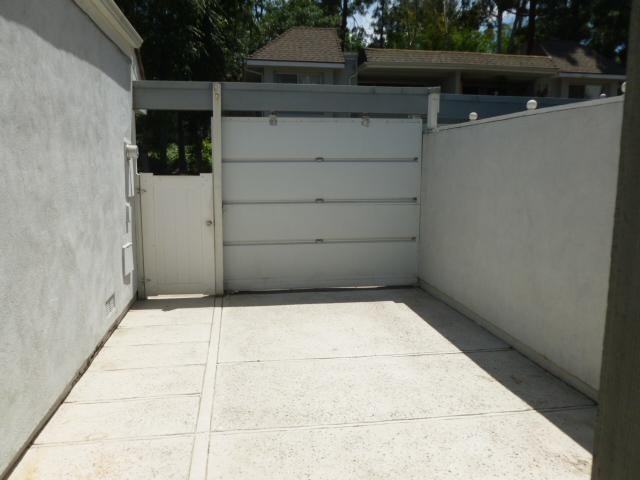 23461 Caminito Valle - Photo 3 of 24