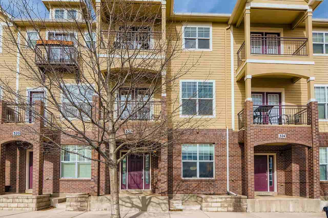 322 E Fountain Blvd - Photo 2 of 27