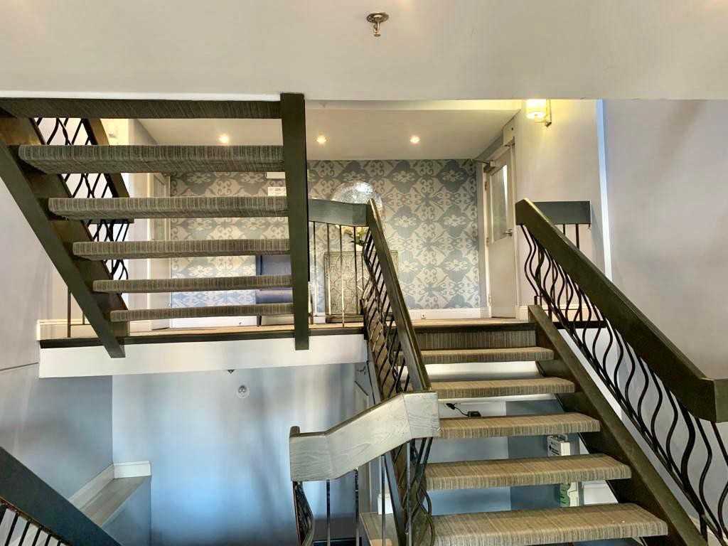 15 Knightsridge Dr - Photo 3 of 10