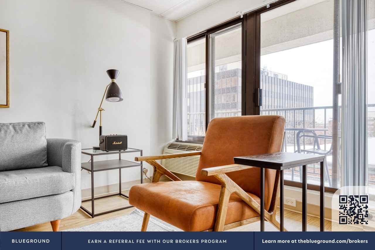 10 Centre Street - Photo 5 of 42