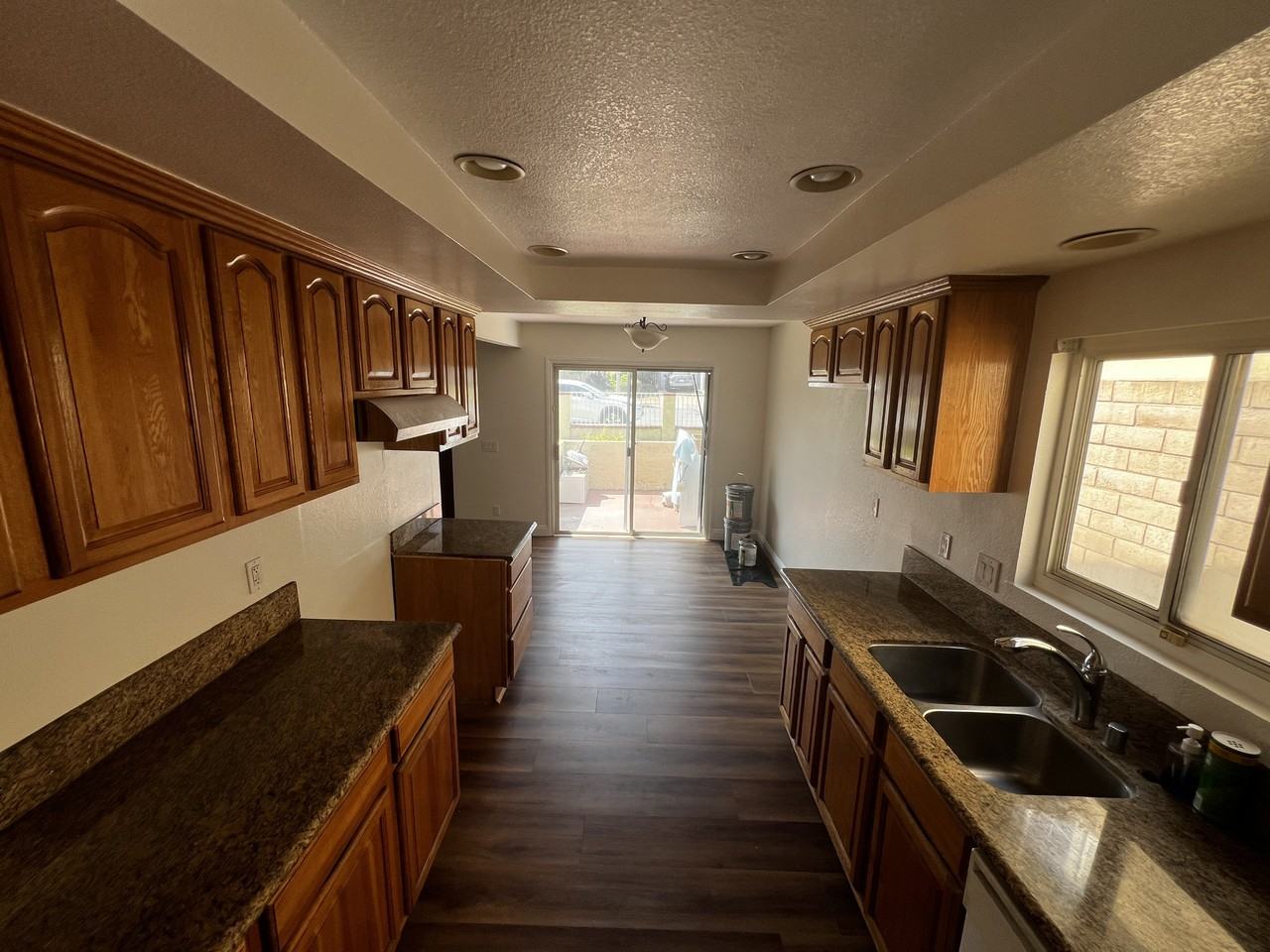116 S Flower Ave #NA - Photo 3 of 12