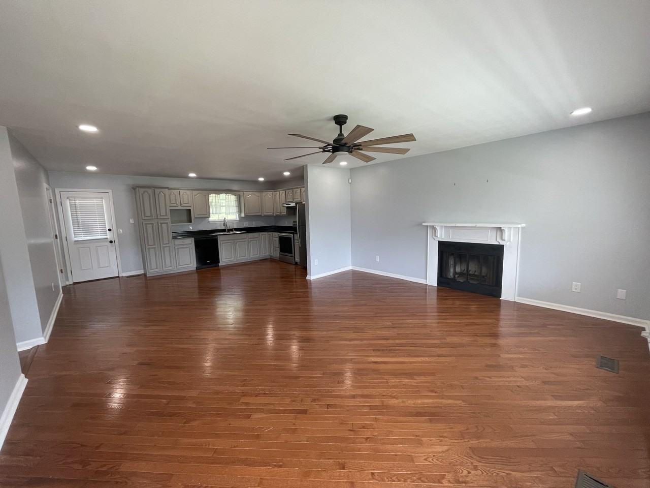 6101 Morning Glory Dr #NA - Photo 2 of 14