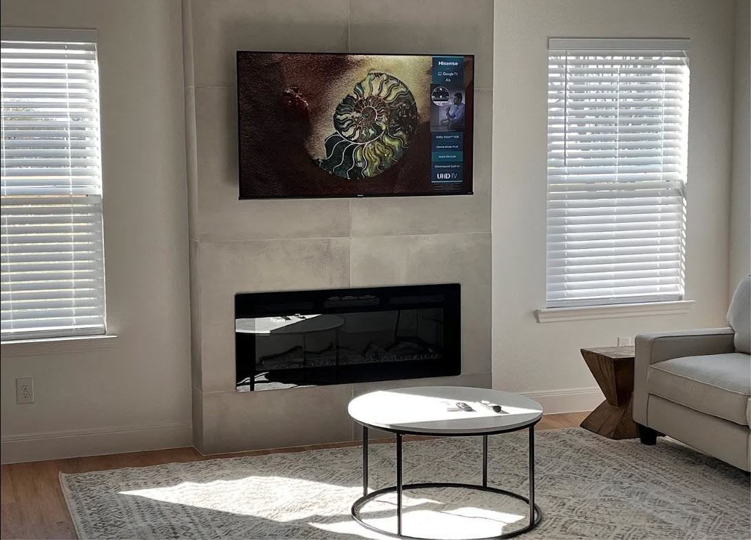 922 E Dee St #NA - Photo 3 of 17