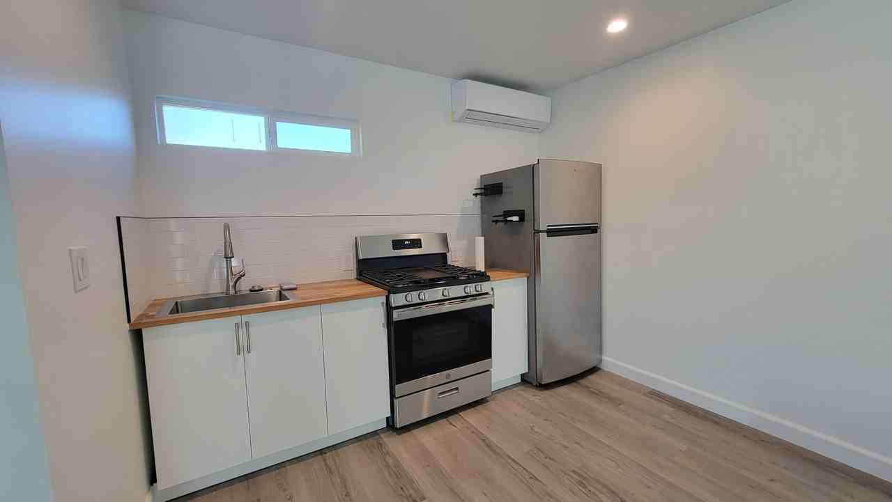 2676 Magnolia Ave #A - Photo 2 of 9