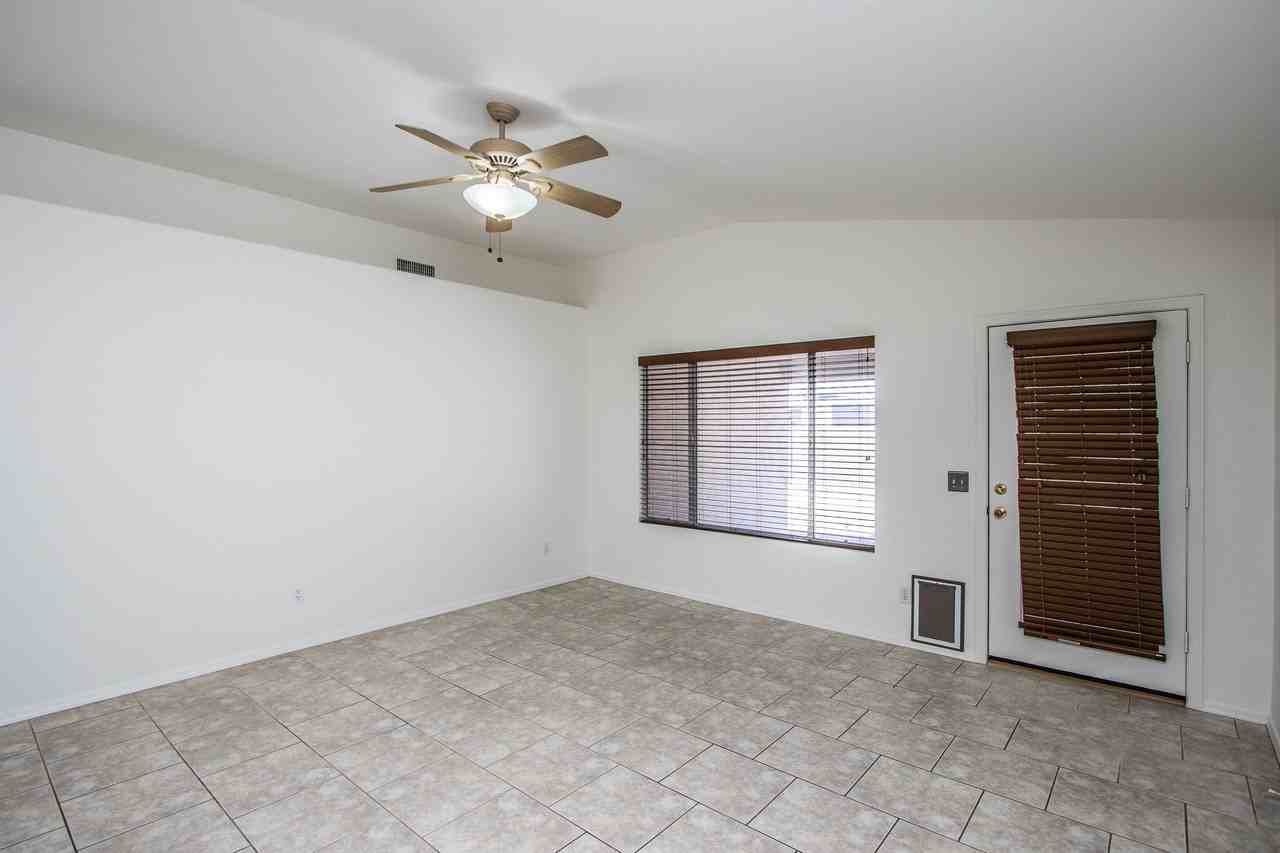 950 E Carla Vista Pl #NA - Photo 3 of 10
