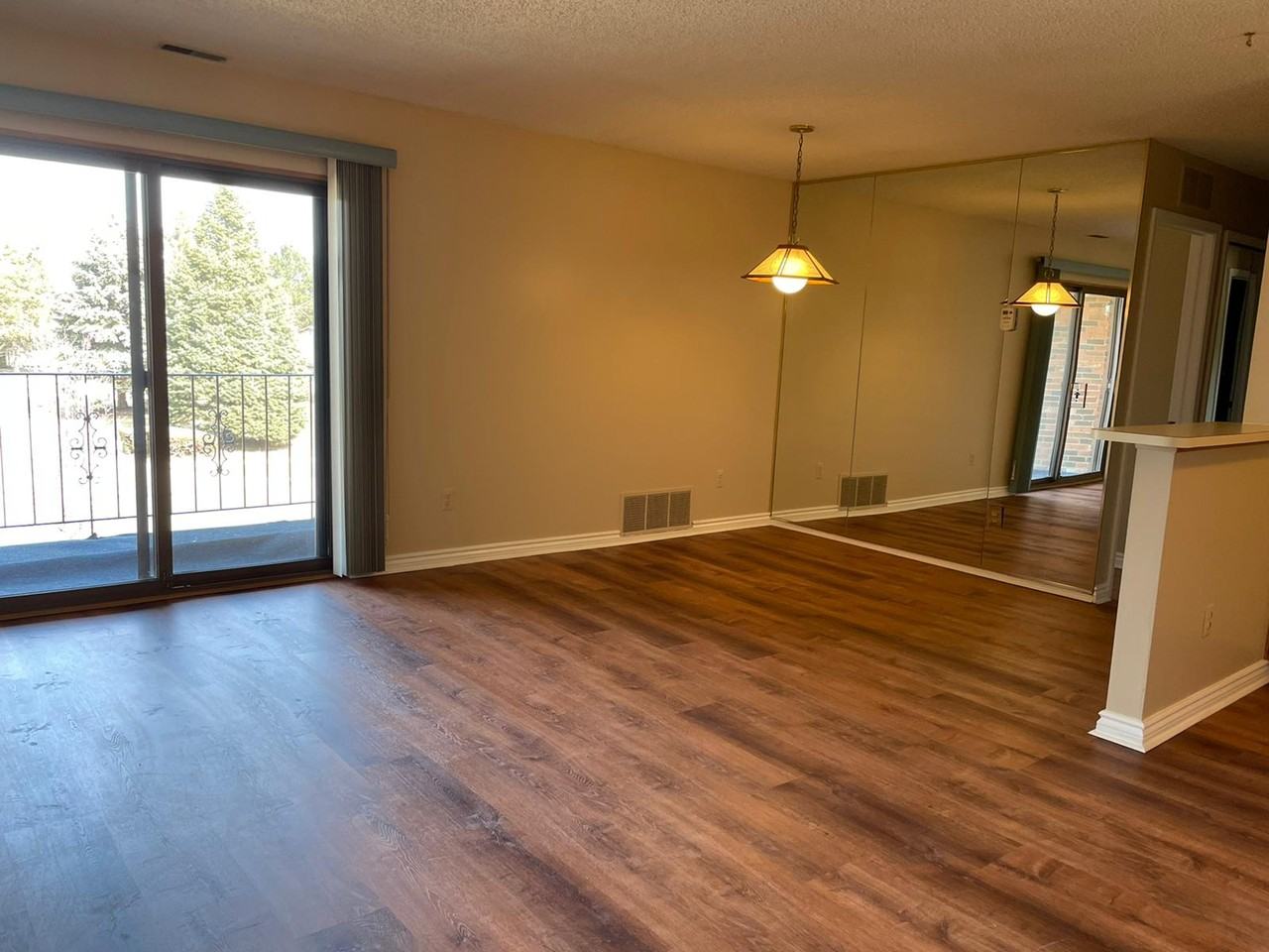 15153 Seagull Dr #05 - Photo 3 of 17