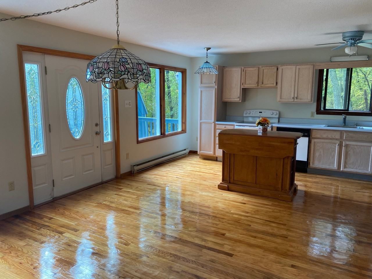 137 Sunset Dr #NA - Photo 4 of 19