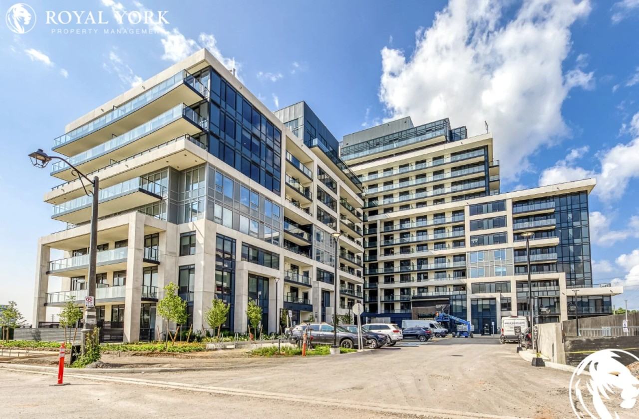 214-3200 William Coltson Avenue, Oakville, Ontario L6H 7W6 - Photo 2 of 16