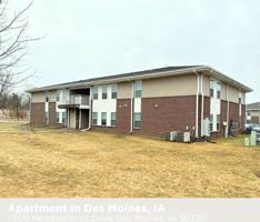 featured image of 7500 Meadowlands Dr