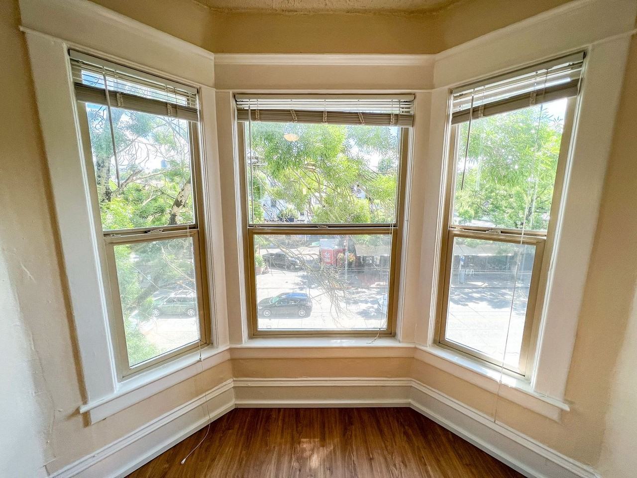 Casa Del Rey Apartments - Photo 2 of 42