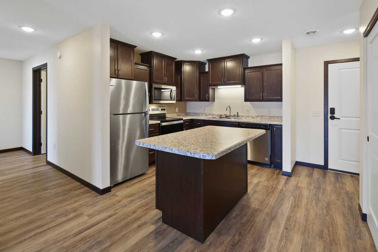 Rivertown Apartments - Photo 7 of 50