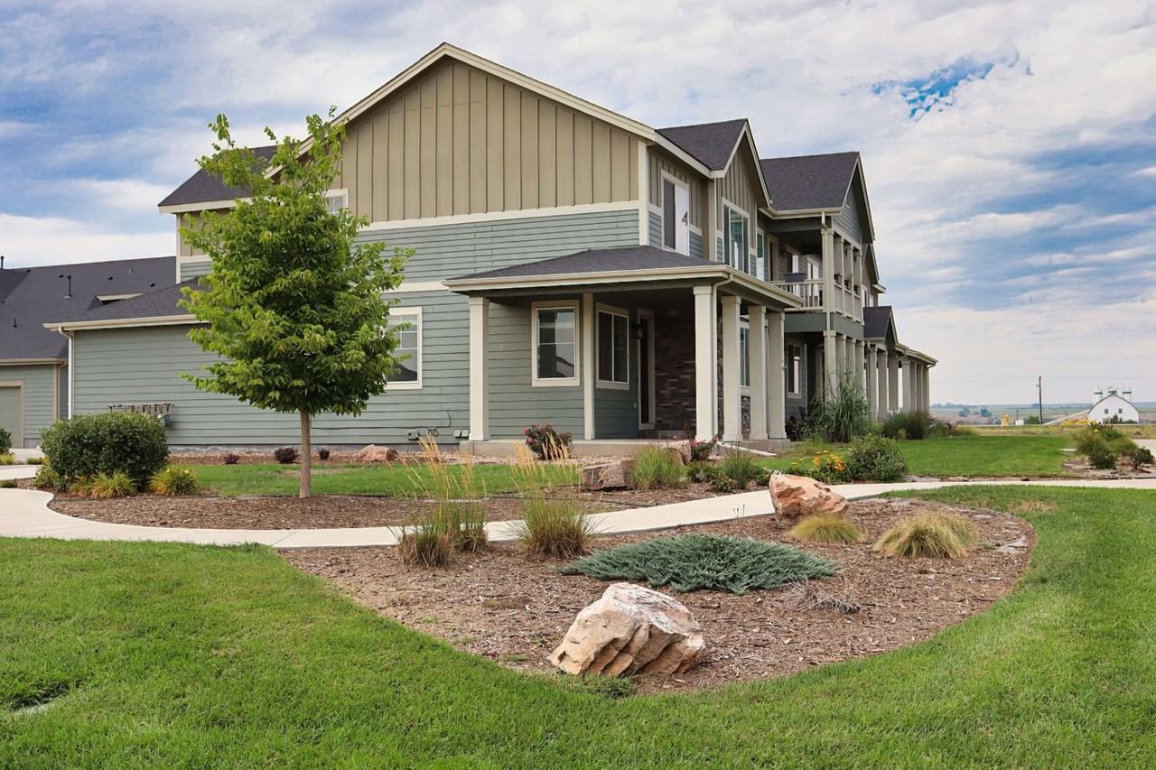 2421 Stage Coach Dr - Photo 3 of 16