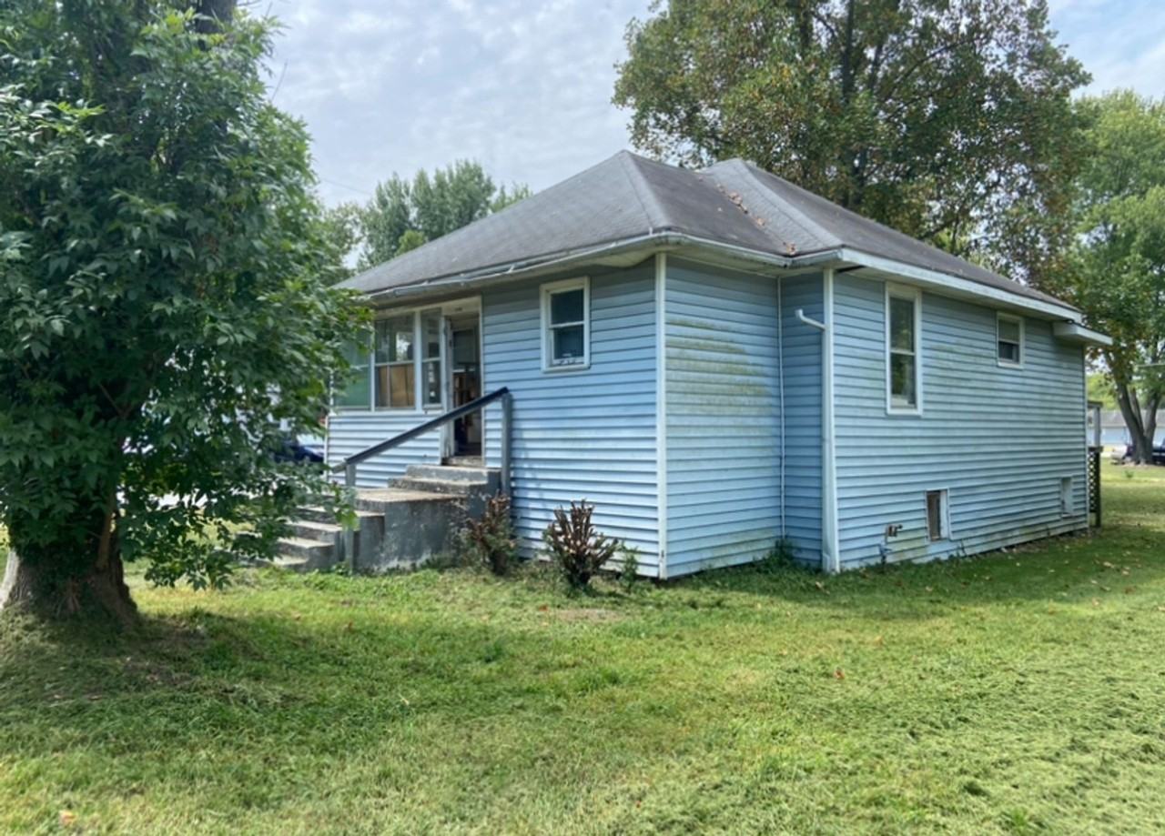 601 N Madison St - Photo 2 of 17