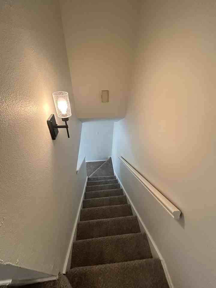 2926 Stonycroft Drive - Photo 3 of 19