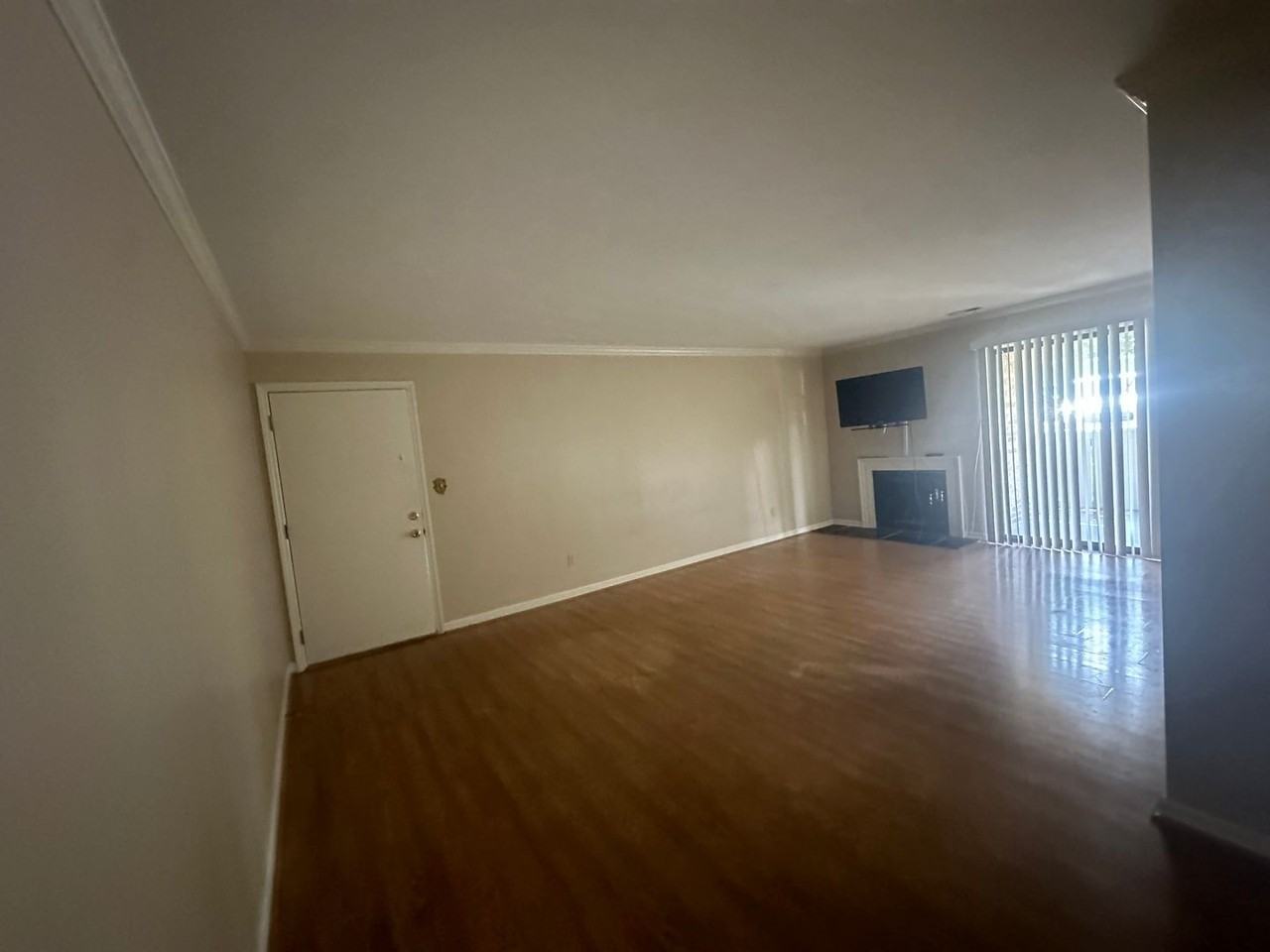 2421 Barnside Ct - Photo 2 of 11