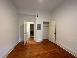 featured image of 327 Pine St