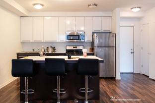 1544 W Glenlake Ave. - Photo 1 of 1