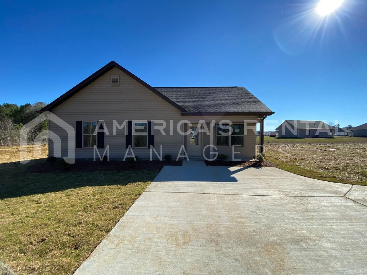 2715 Allison Mill Rd - Photo 3 of 39