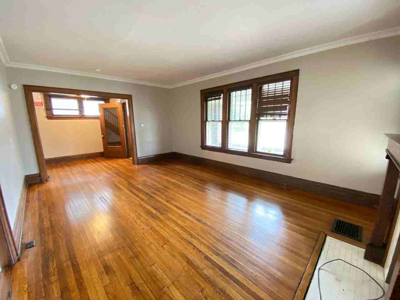 235 E 16th Ave - Photo 3 of 16