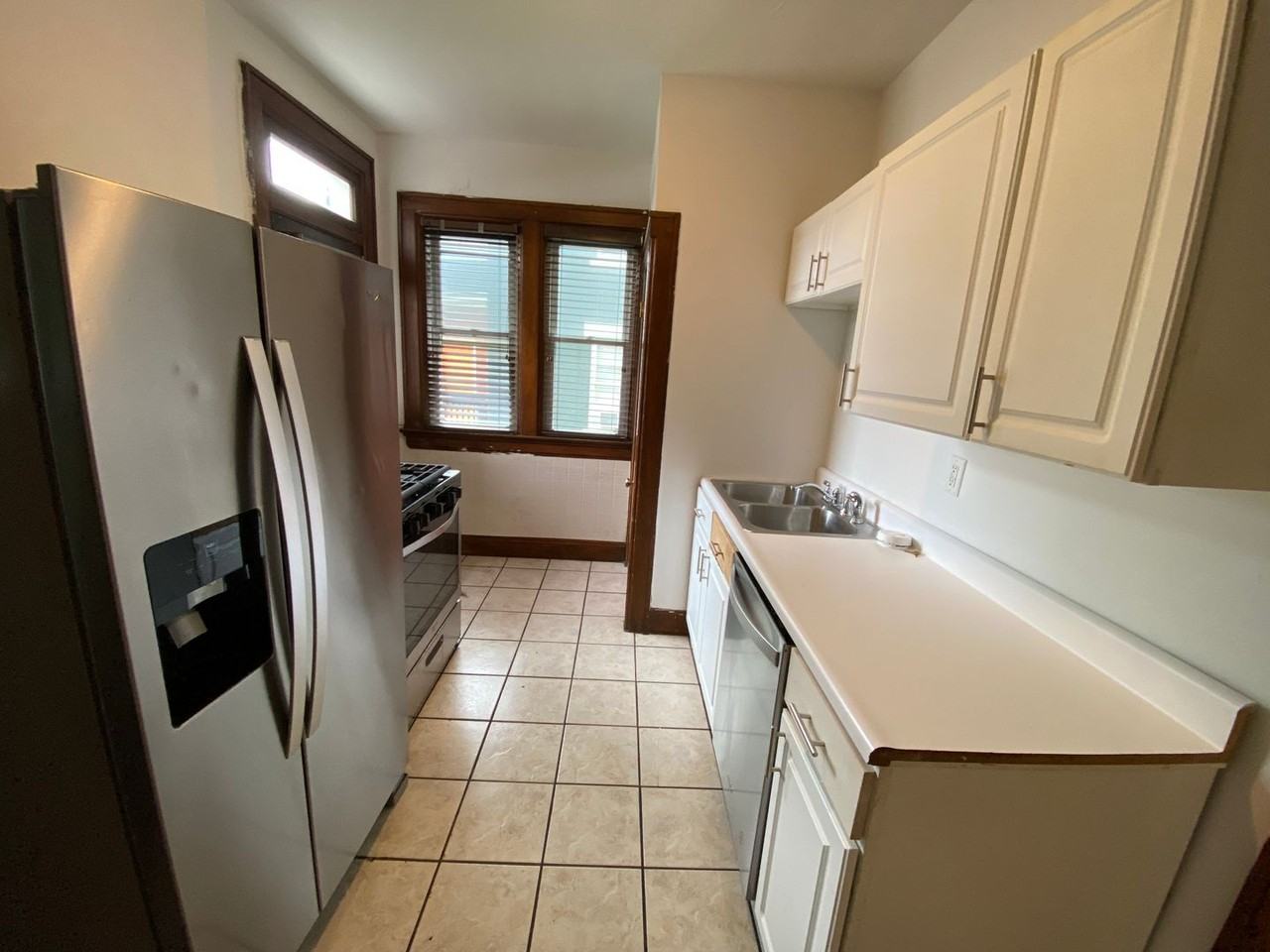 235 E 16th Ave - Photo 4 of 16
