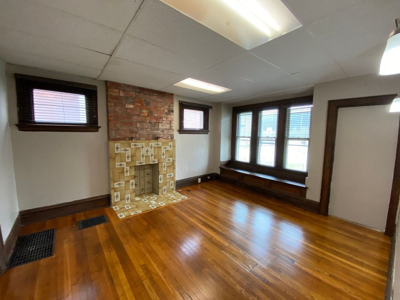 235 E 16th Ave - Photo 7 of 16