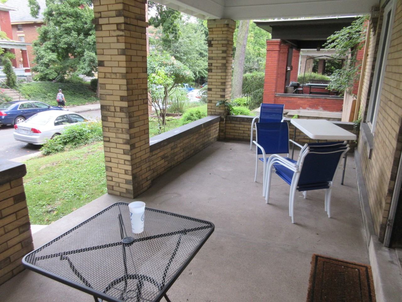 53 E Northwood Ave - Photo 3 of 32