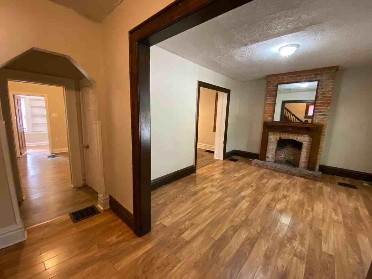 321 E 20th Ave - Photo 2 of 18