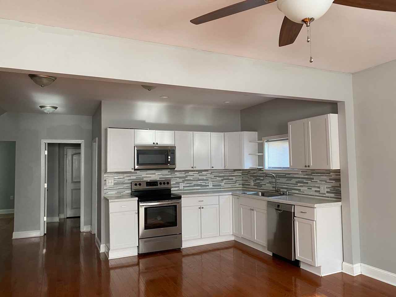 2640 Findley Ave - Photo 5 of 23
