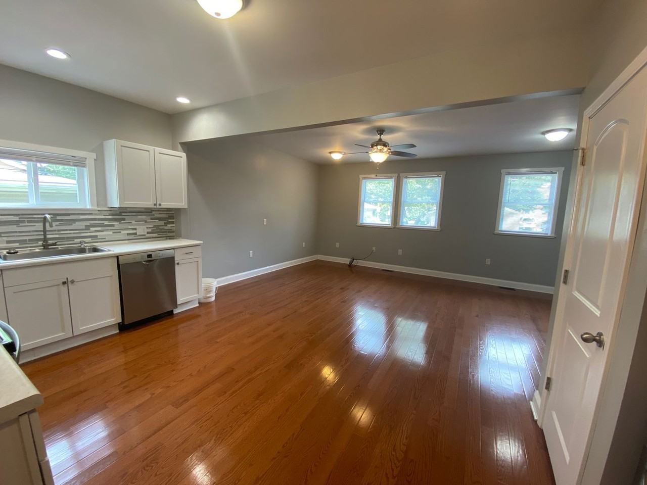2640 Findley Ave - Photo 7 of 23