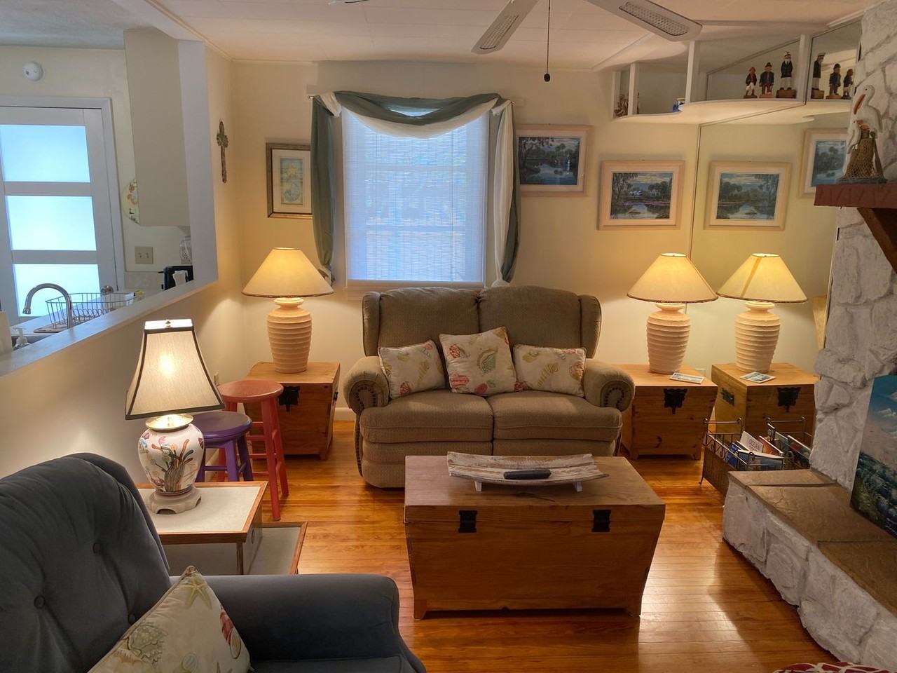 908 908 Albee Rd - Nokomis Beachy Bungalow - Photo 6 of 36