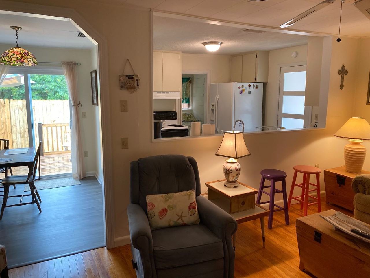 908 908 Albee Rd - Nokomis Beachy Bungalow - Photo 7 of 36